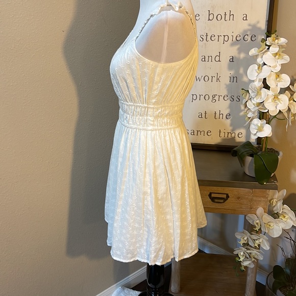 Eyelet sun dress sz:S.  TRN3 - Picture 5 of 7